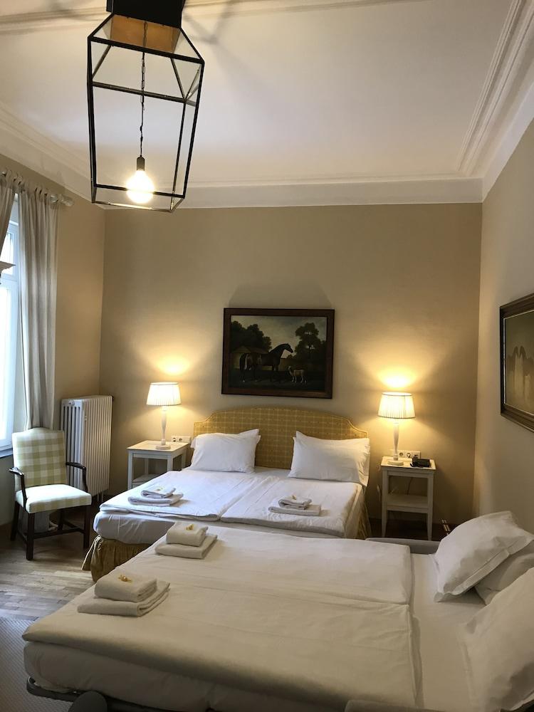 Le Chatelet Люксембург Экстерьер фото